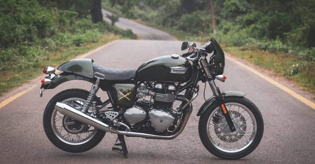 découvrez les plaisirs d'un voyage à moto à travers des paysages époustouflants. vivez l'aventure sur deux roues, explorez des routes pittoresques et créez des souvenirs inoubliables. parfait pour les passionnés de sensations fortes et de liberté.